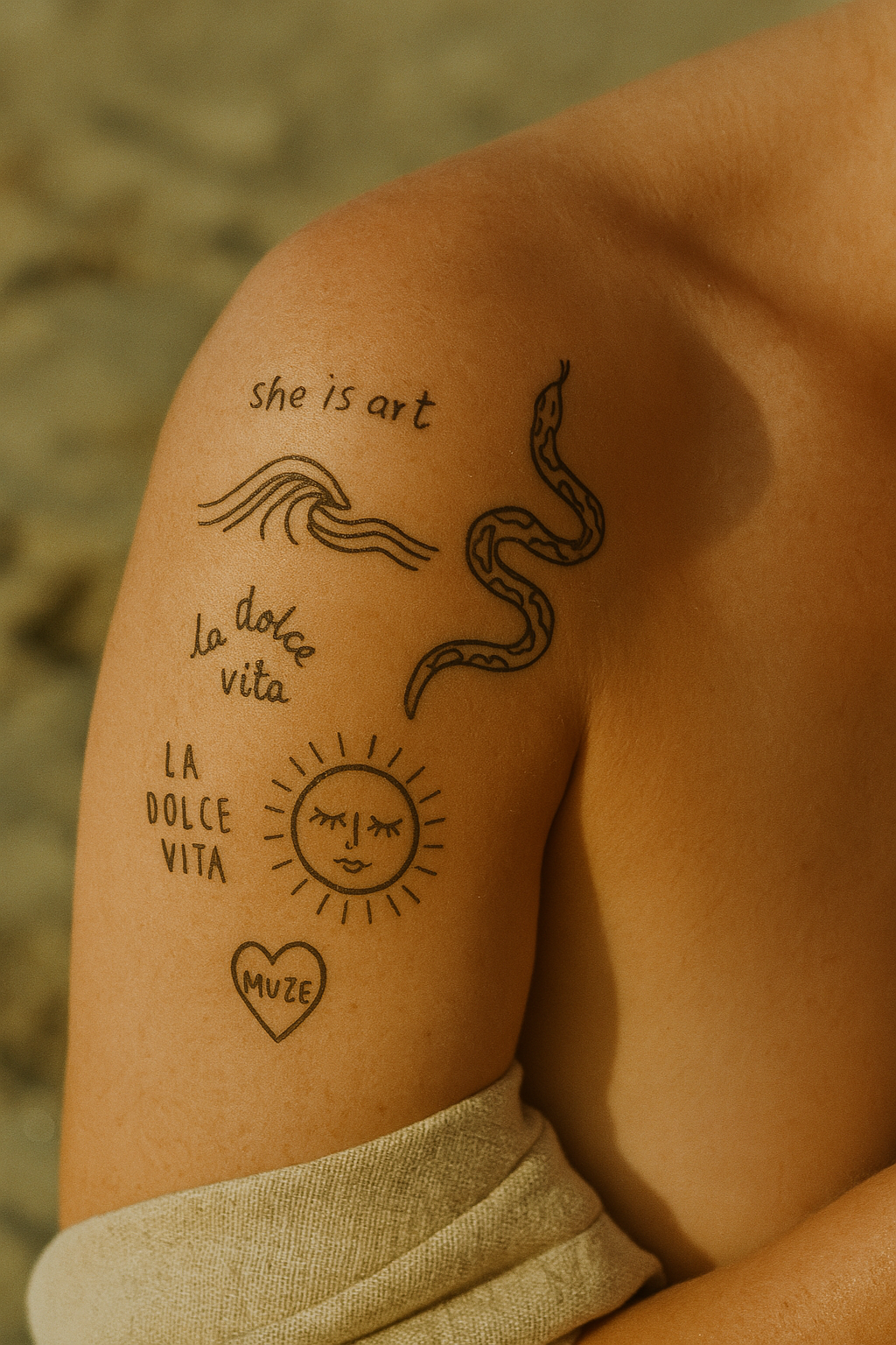Alle Golven In Mij en op je huid - Plaktattoo's